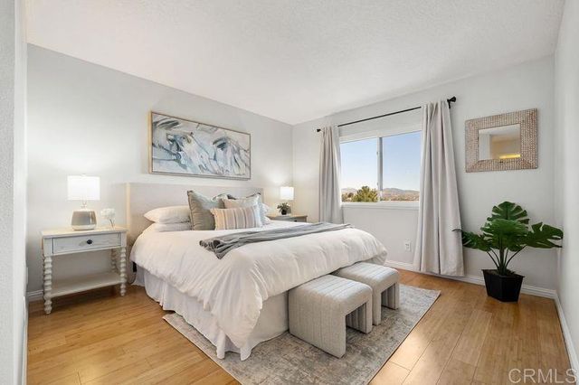 2118 Valleydale Lane, Encinitas, CA 92024