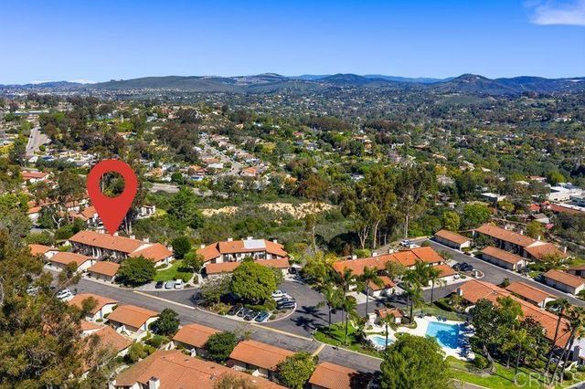 2118 Valleydale Lane, Encinitas, CA 92024