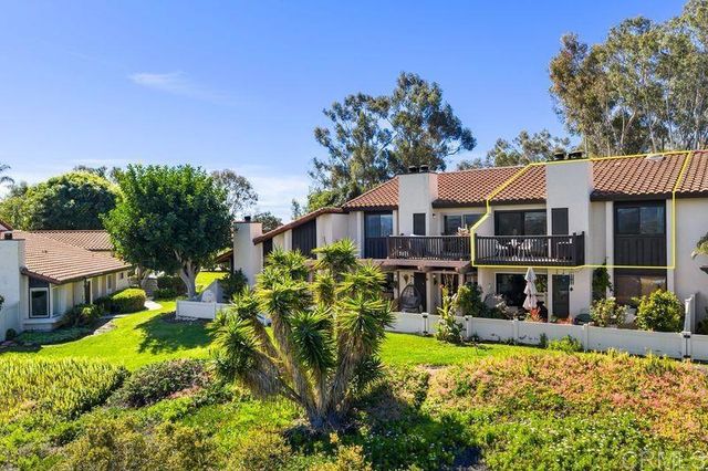 2118 Valleydale Lane, Encinitas, CA 92024