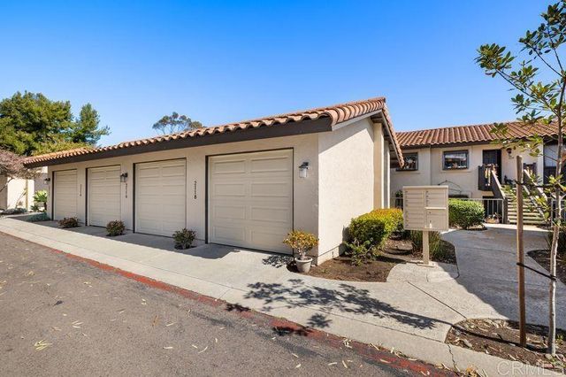 2118 Valleydale Lane, Encinitas, CA 92024
