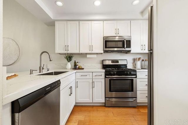 2118 Valleydale Lane, Encinitas, CA 92024