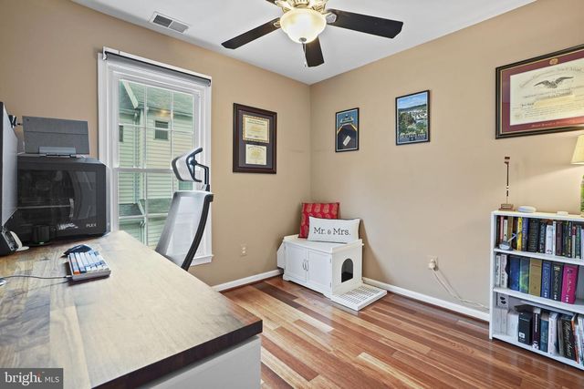 2442 GARNETT DR, Alexandria, VA 22311