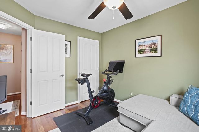 2442 GARNETT DR, Alexandria, VA 22311