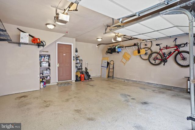 2442 GARNETT DR, Alexandria, VA 22311