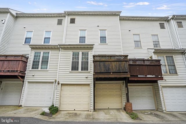 2442 GARNETT DR, Alexandria, VA 22311