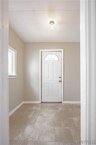 35 Corinthia Street, Lockport City, NY 14094