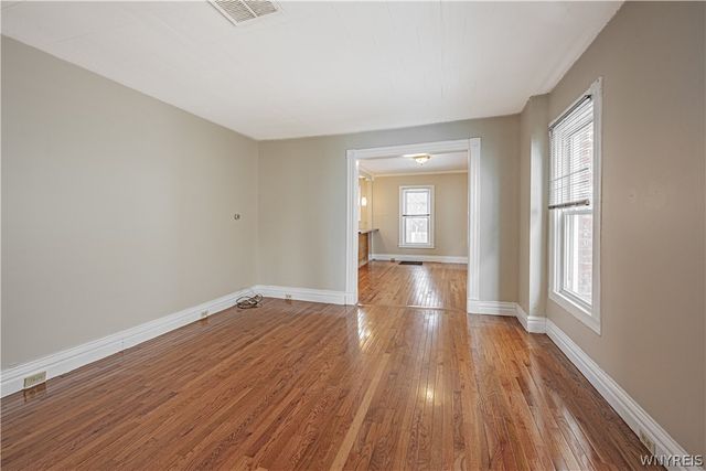 35 Corinthia Street, Lockport City, NY 14094