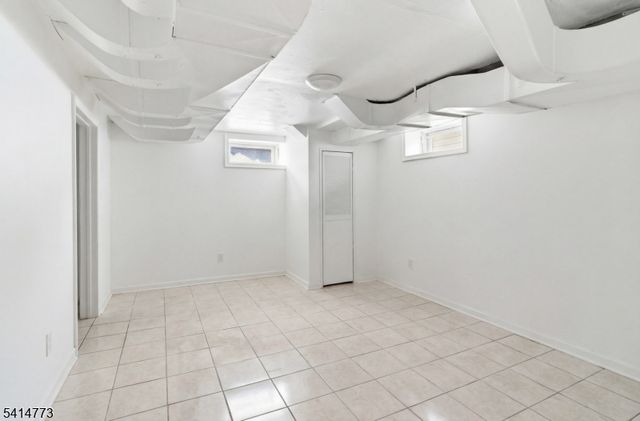 22 Schuyler Ave, Kearny Town, NJ 07032