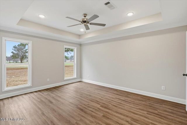 565 Patrick Farms Drive, Pearl, MS 39208