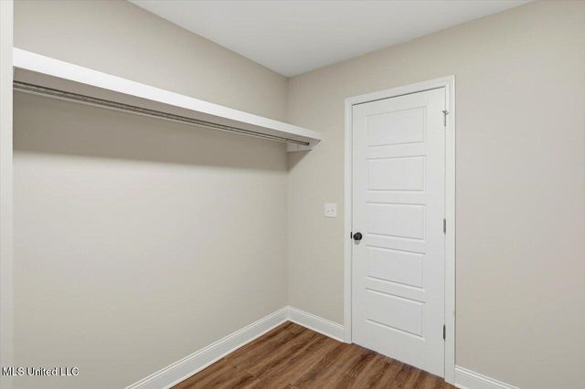 565 Patrick Farms Drive, Pearl, MS 39208