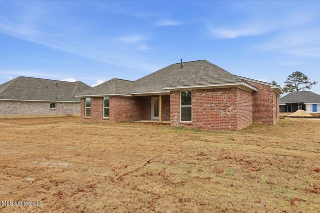 565 Patrick Farms Drive, Pearl, MS 39208
