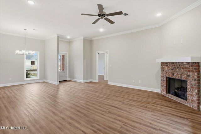 565 Patrick Farms Drive, Pearl, MS 39208