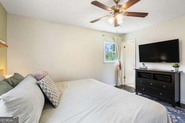 526 Concord Lane SE, Smyrna, GA 30082