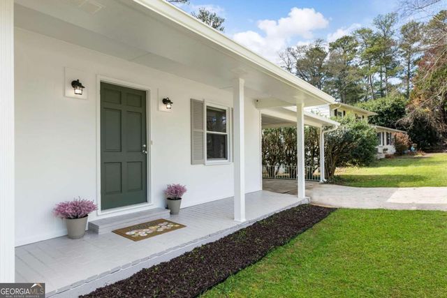 526 Concord Lane SE, Smyrna, GA 30082