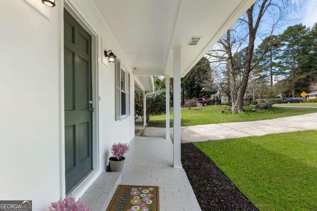 526 Concord Lane SE, Smyrna, GA 30082