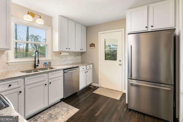 526 Concord Lane SE, Smyrna, GA 30082