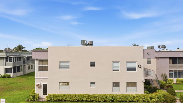 815 Flanders Q, Delray Beach, FL 33484