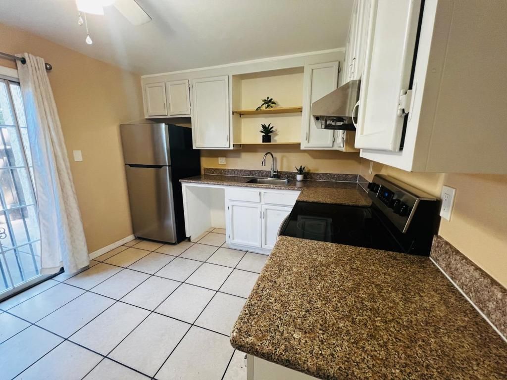 Image 14 of property listing at 7759 Murray Avenue, Gilroy, CA 95020