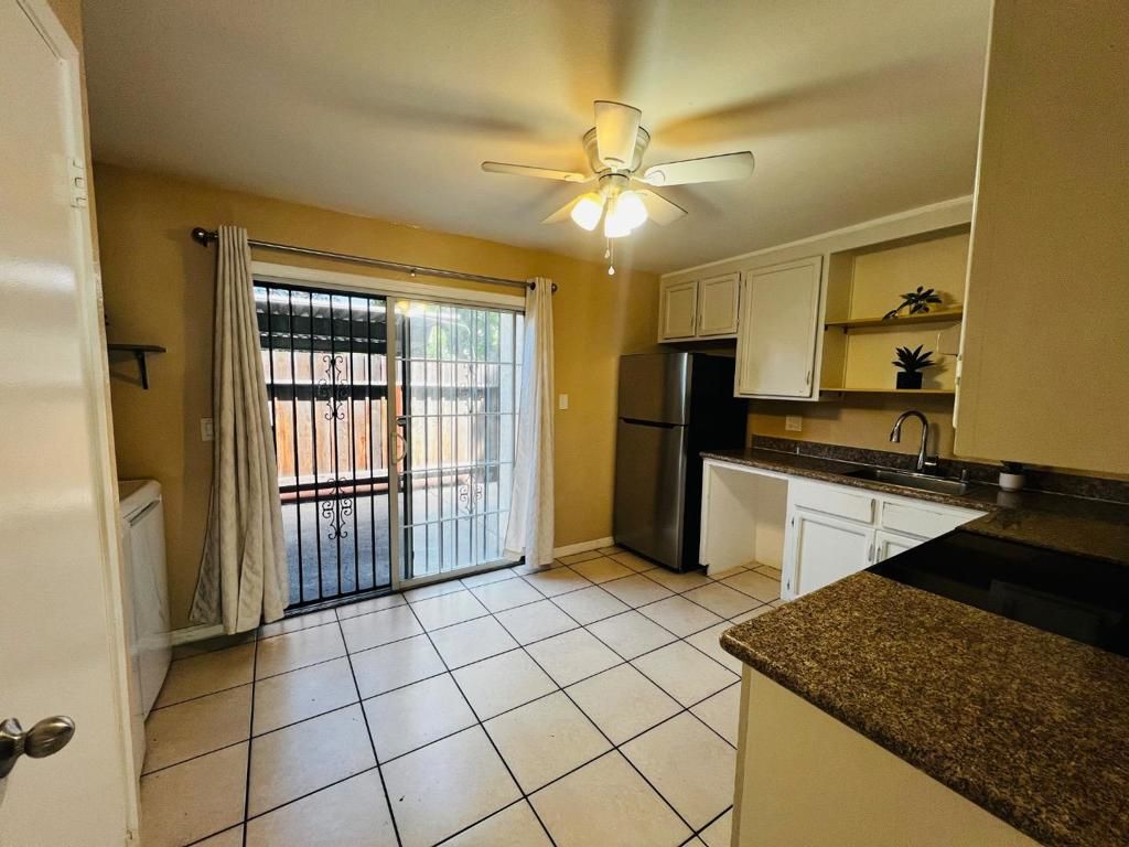 Image 15 of property listing at 7759 Murray Avenue, Gilroy, CA 95020