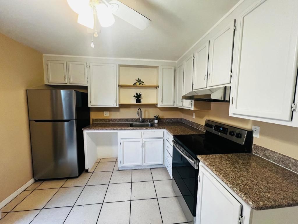 Image 16 of property listing at 7759 Murray Avenue, Gilroy, CA 95020