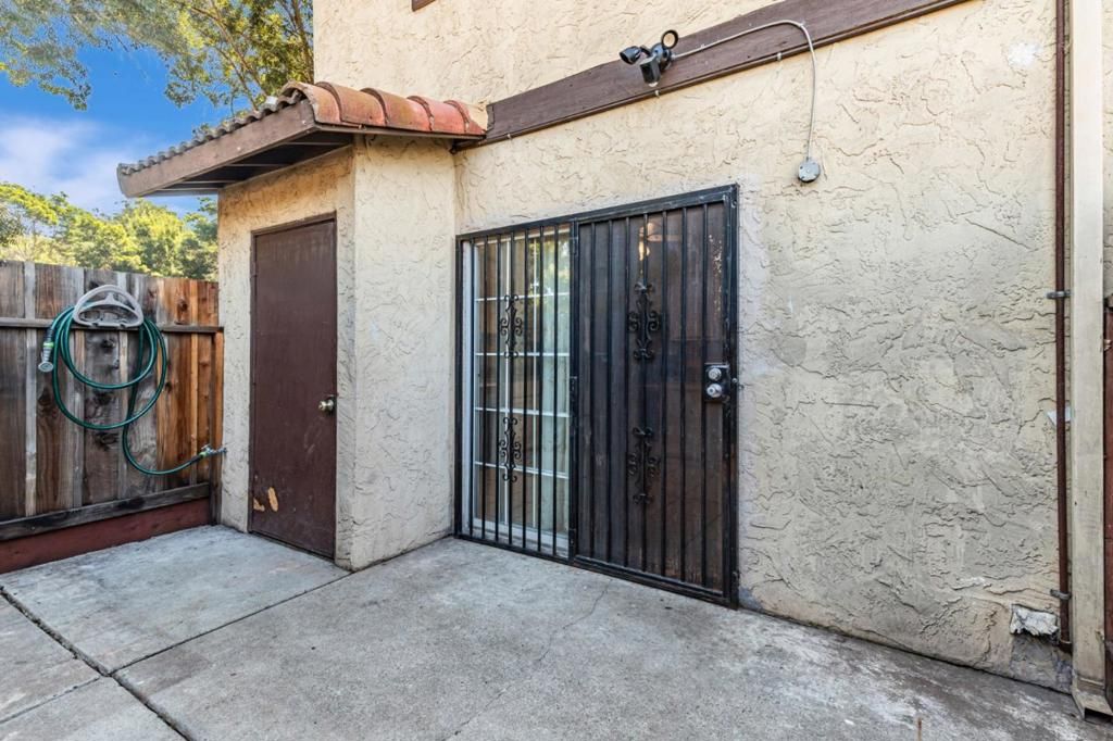 Image 4 of property listing at 7759 Murray Avenue, Gilroy, CA 95020