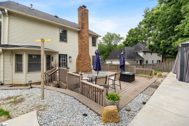 215 Bendingwood Circle, Taylors, SC 29687