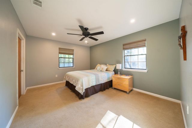 27 White Oak Drive, Conway, AR 72034