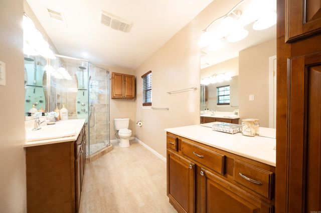 27 White Oak Drive, Conway, AR 72034