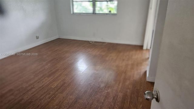 8555 NW 10th St B106, Plantation, FL 33322