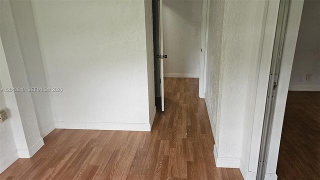 8555 NW 10th St B106, Plantation, FL 33322