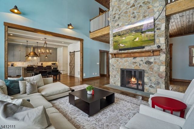 89 Mosle Rd, Peapack Gladstone Boro, NJ 07931