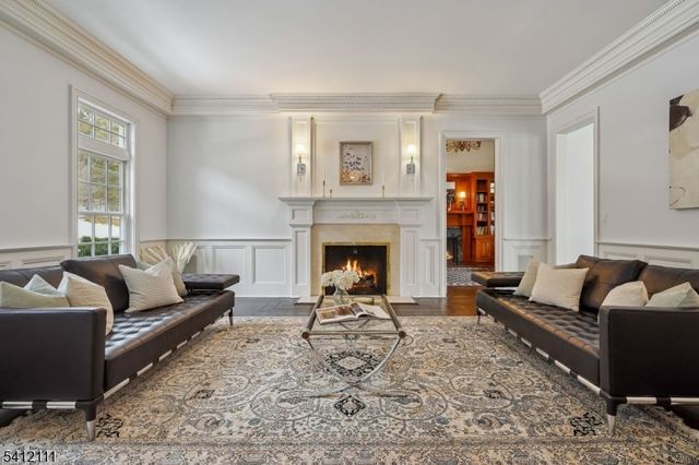 89 Mosle Rd, Peapack Gladstone Boro, NJ 07931