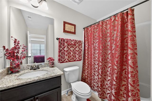 136 Delwood Drive, Mcdonough, GA 30252