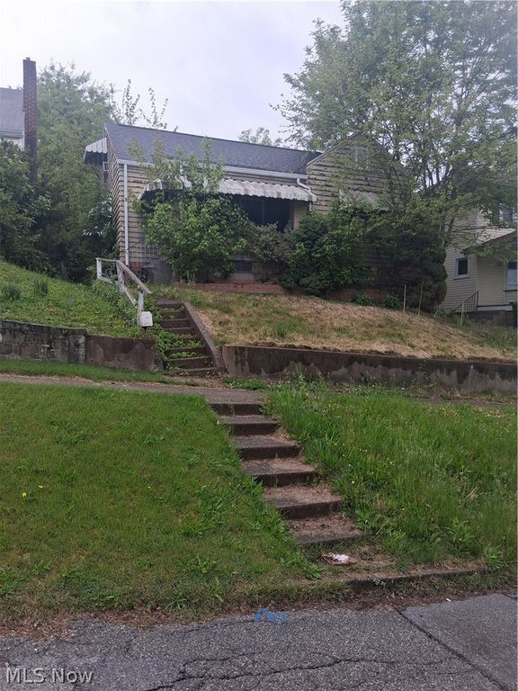1211 Virginia Street, Martins Ferry, OH 43935