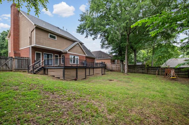 8417 W ASKERSUND CV, Memphis, TN 38018