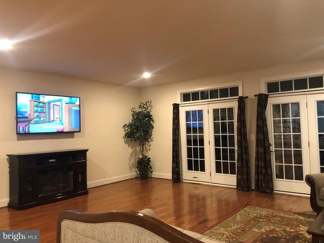 44388 FOXTHOM TER, Ashburn, VA 20147