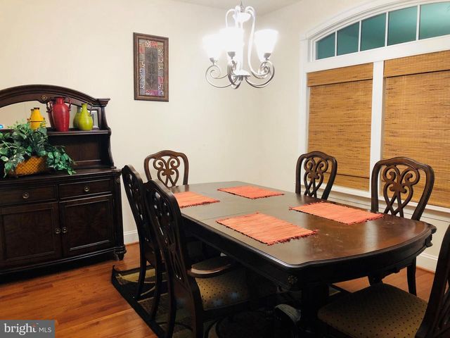 44388 FOXTHOM TER, Ashburn, VA 20147