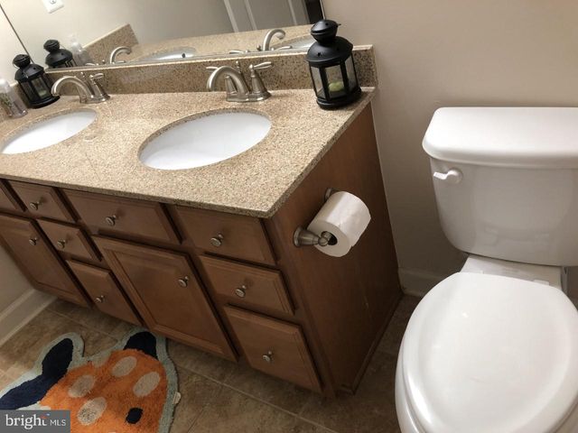 44388 FOXTHOM TER, Ashburn, VA 20147