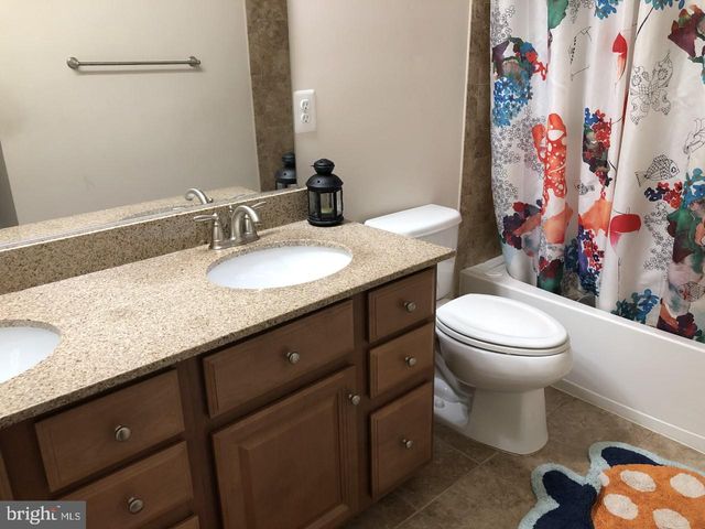 44388 FOXTHOM TER, Ashburn, VA 20147