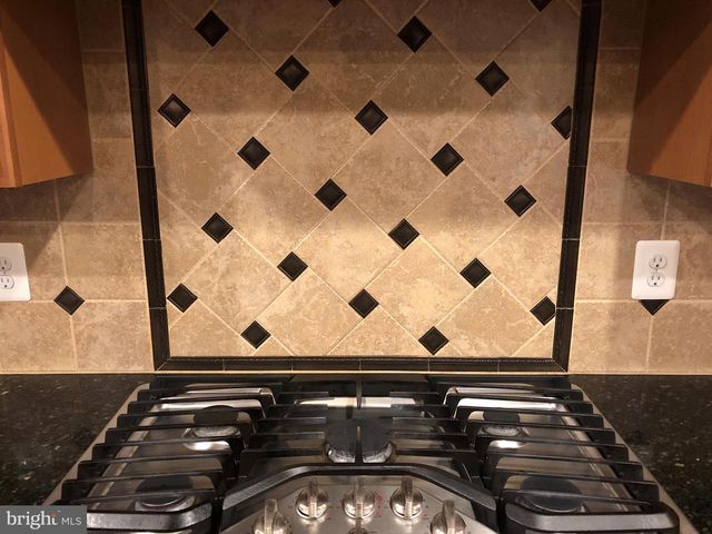 44388 FOXTHOM TER, Ashburn, VA 20147