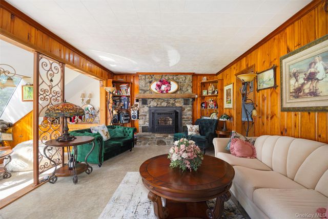 89 Deer Pond Road, Verbank, NY 12585