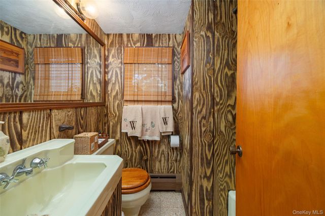 89 Deer Pond Road, Verbank, NY 12585