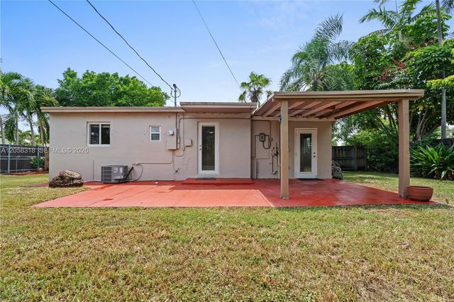 4641 SW 99th Ct, Miami, FL 33165