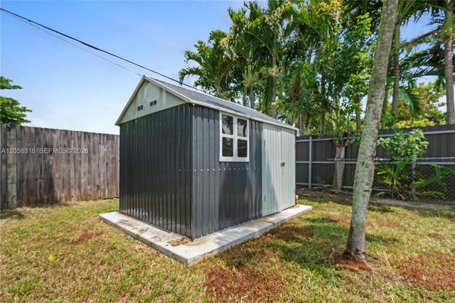 4641 SW 99th Ct, Miami, FL 33165