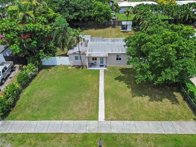 4641 SW 99th Ct, Miami, FL 33165