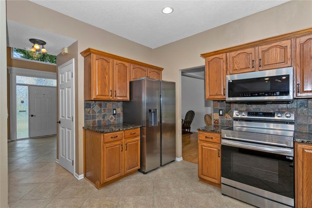 5961 Wistful Vista Drive, West Des Moines, IA 50266