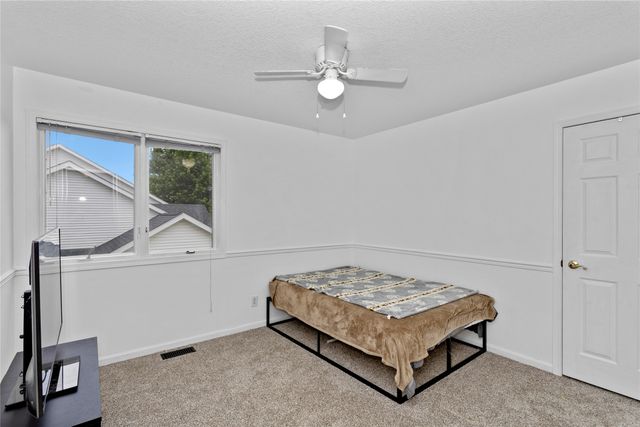 5961 Wistful Vista Drive, West Des Moines, IA 50266