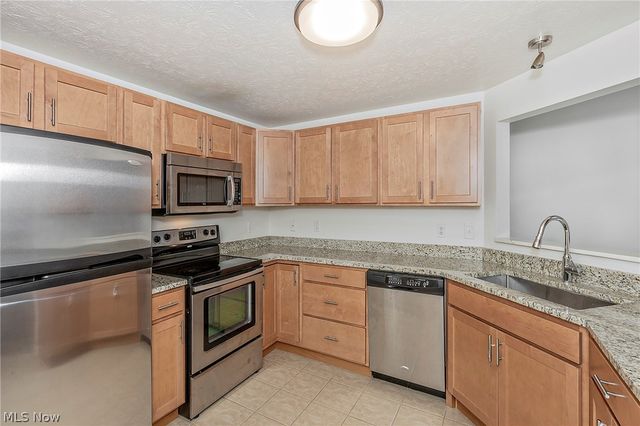 26101 Village Lane 107, Beachwood, OH 44122