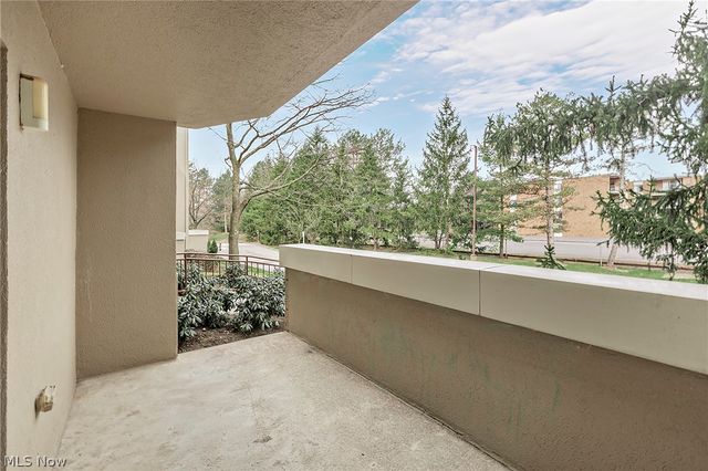 26101 Village Lane 107, Beachwood, OH 44122