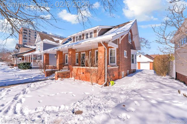 21700 Morley Avenue, Dearborn, MI 48124